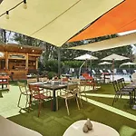 Hotel Mercure Centre 4*