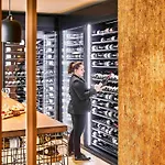 Mercure Centre Hotel 4*