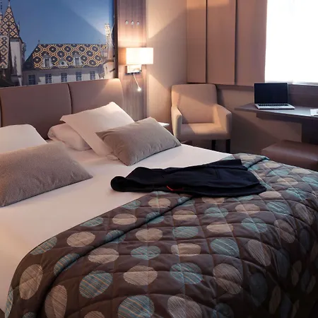 מלון Mercure Beaune Centre 4*