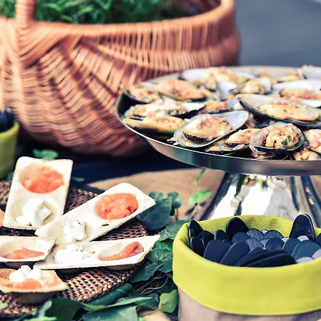 فندق Mercure Centre 4*