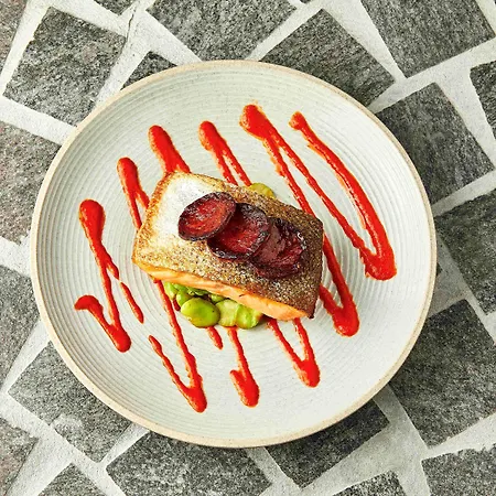 فندق Mercure Centre 4*