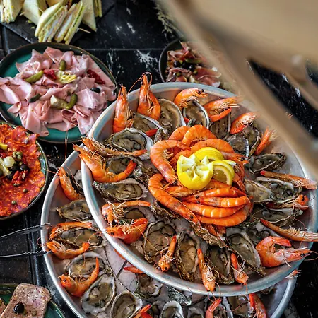 Mercure Centre فندق