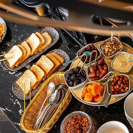 Mercure Centre Готель