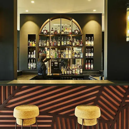 Отель Mercure Centre 4*