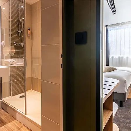 מלון Mercure Centre ביון