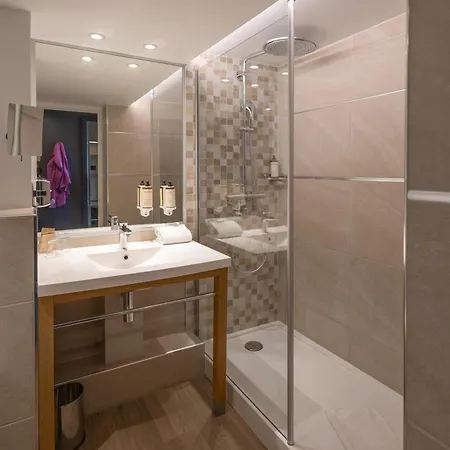 Mercure Centre 4*