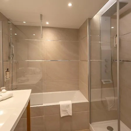 Mercure Centre Hotel
