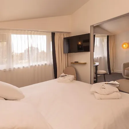 Mercure Centre Hotel
