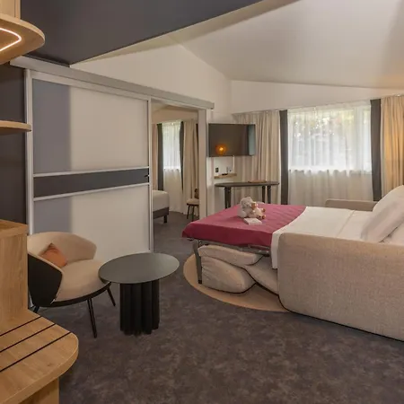 Mercure Centre Hotel