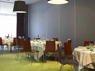 Готель Mercure Centre Бон