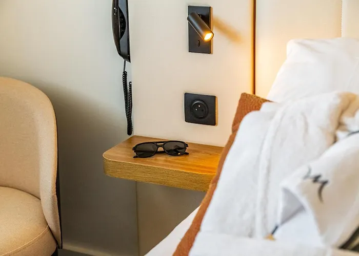 博恩中心美居酒店