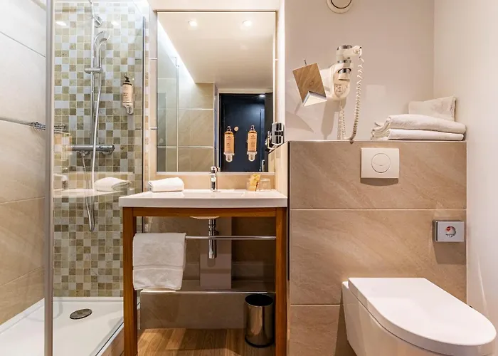 博恩中心美居酒店