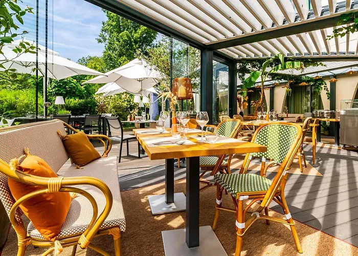 博恩中心美居酒店