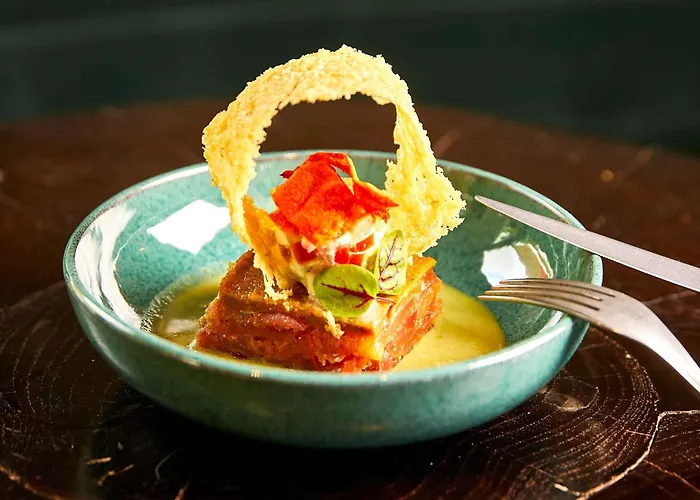 Mercure Centre Бон