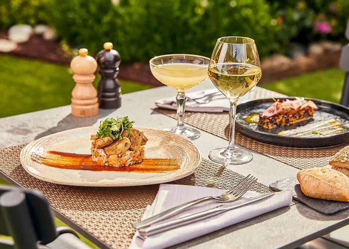 Отель Mercure Centre 4*