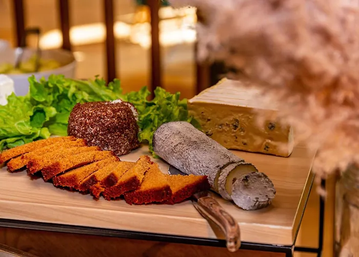 Отель Mercure Centre