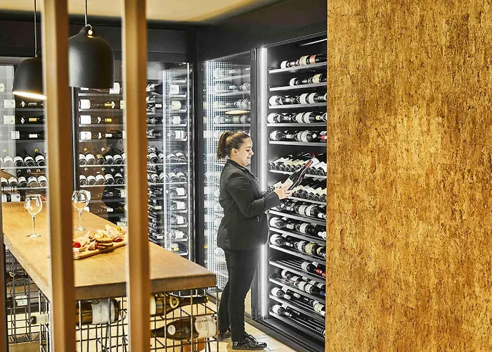 酒店 博恩中心美居酒店 4*